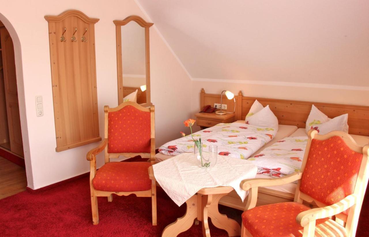 Hotel Igelstadt Fürstenberg Екстериор снимка