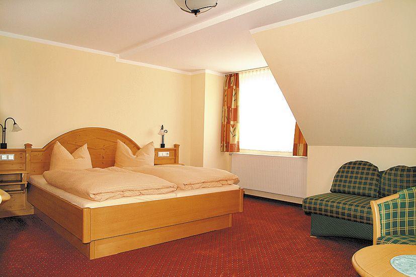Hotel Igelstadt Fürstenberg Екстериор снимка
